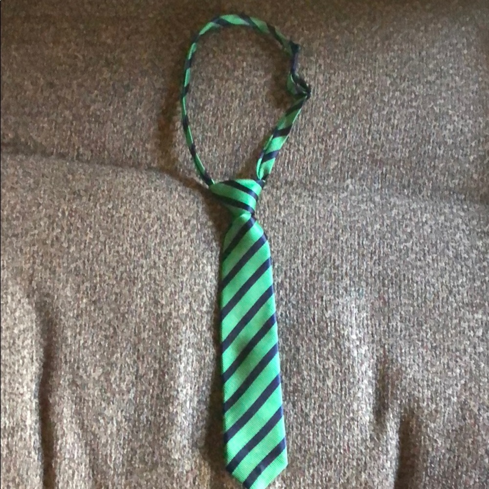 Boys tie